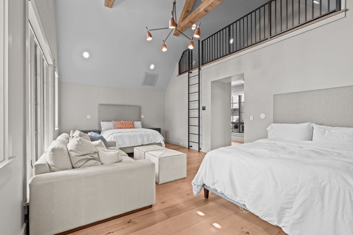 1337 Burl Lane