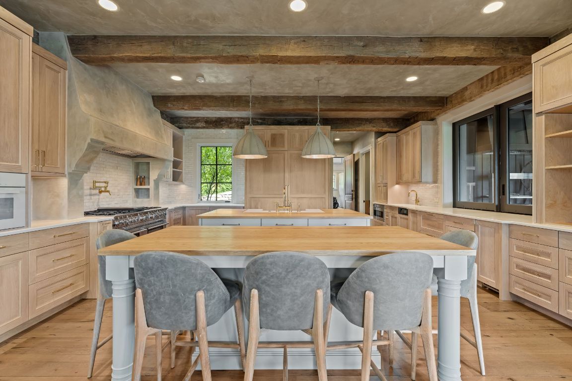 1337 Burl Lane