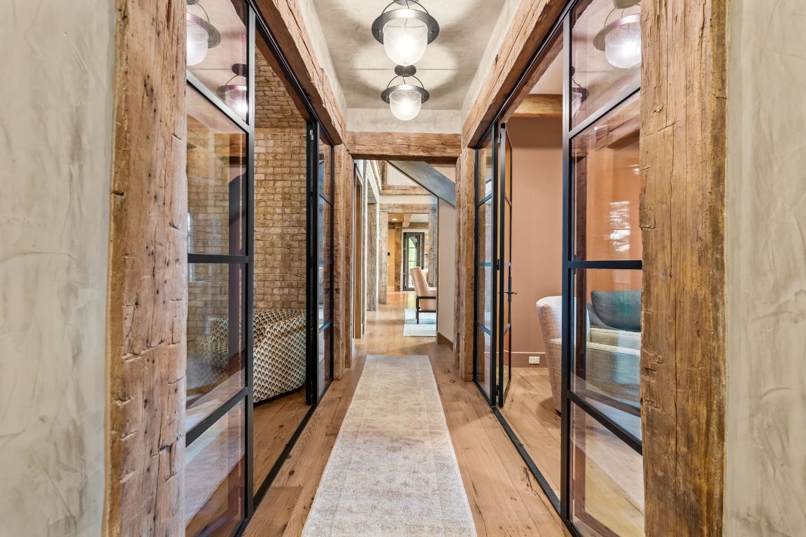 1337 Burl Lane