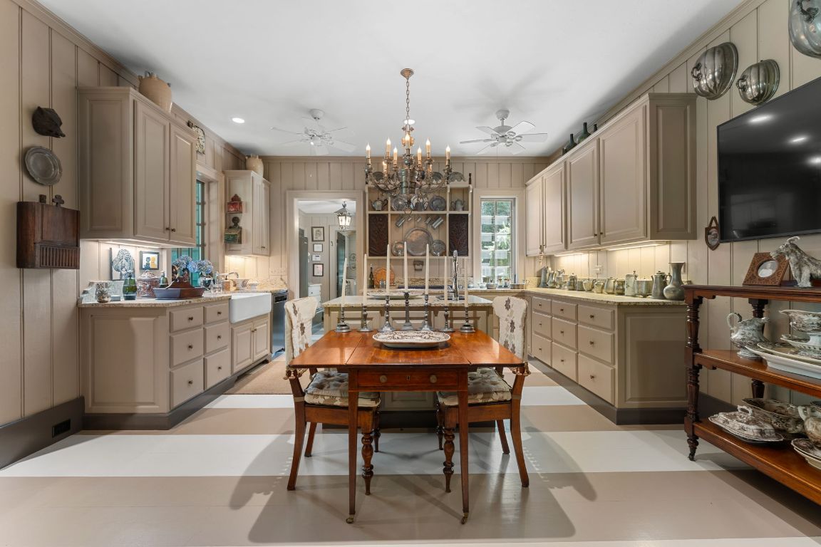 424 Big Bearpen Road