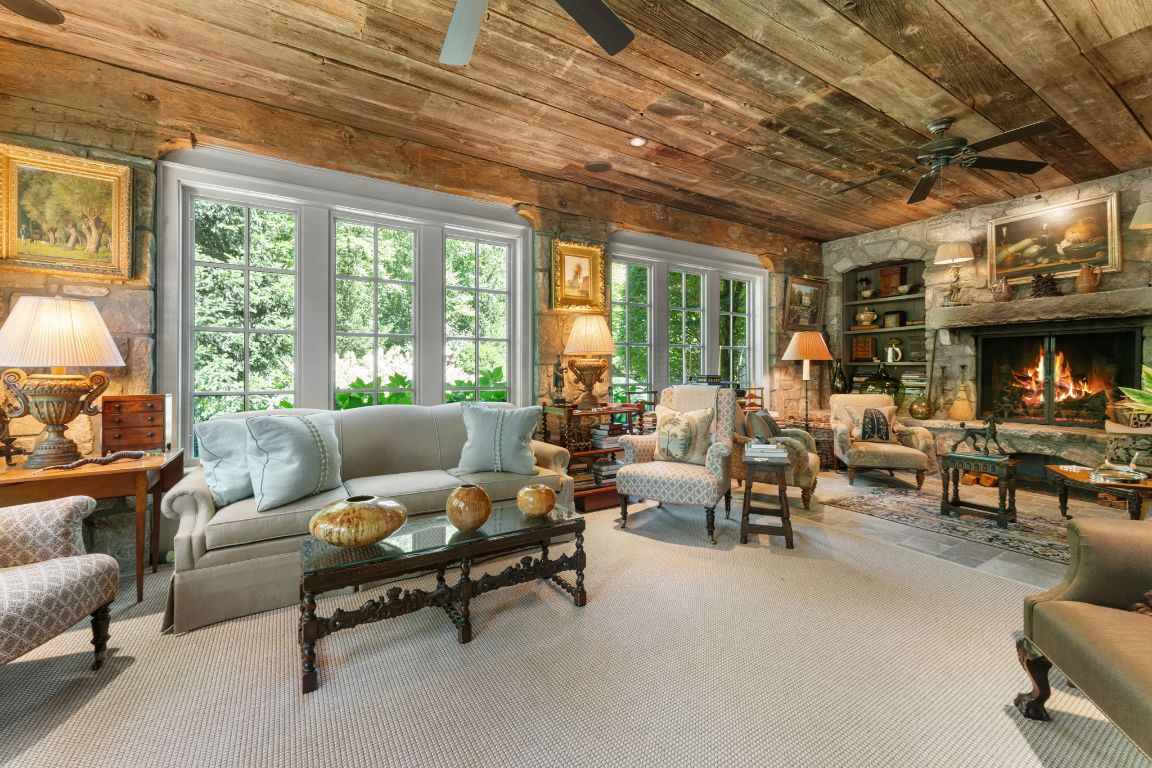 424 Big Bearpen Road