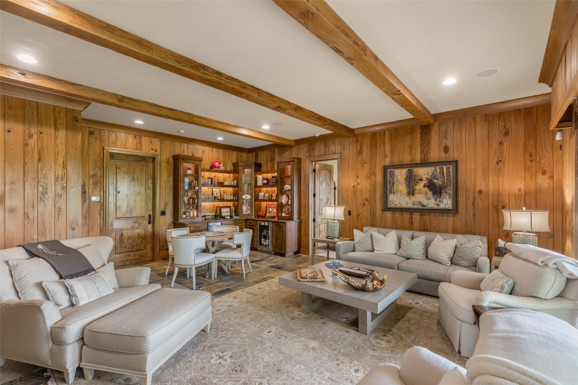 871 Garnet Rock Trail