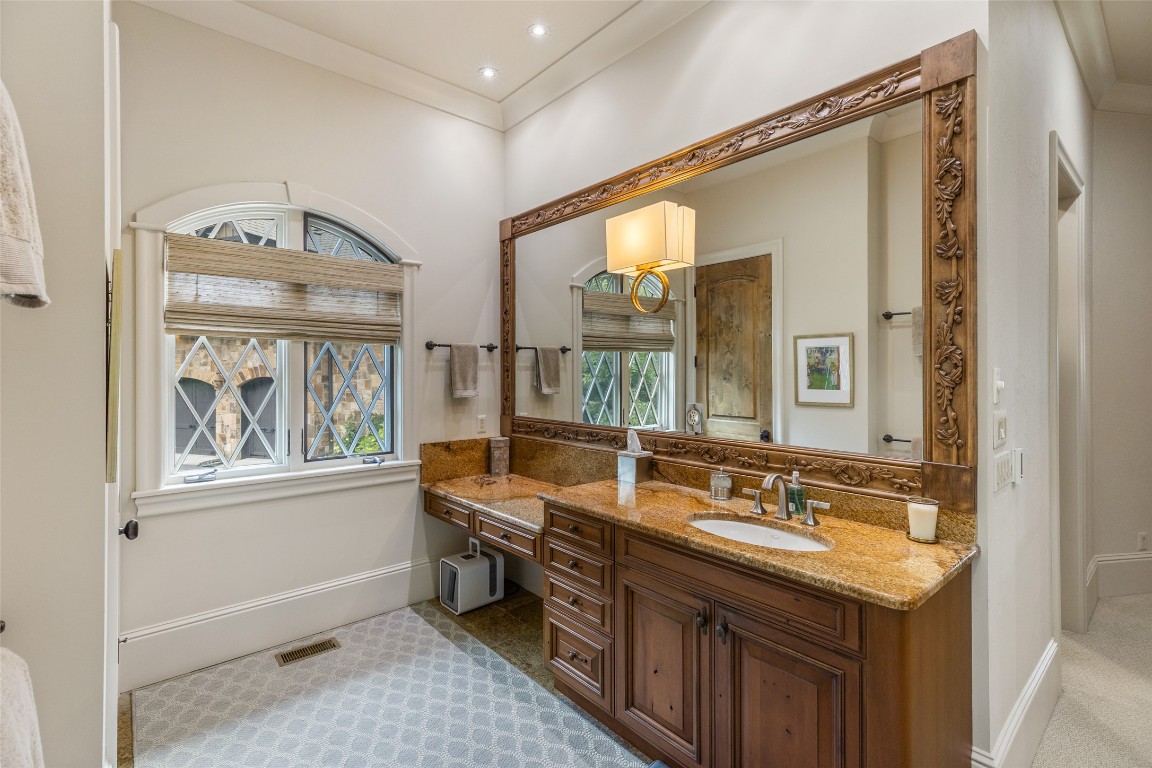 871 Garnet Rock Trail