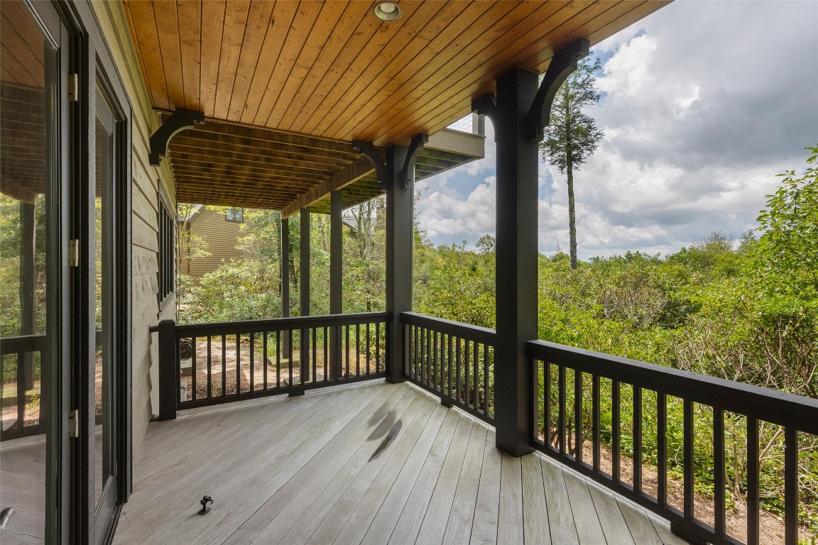 871 Garnet Rock Trail