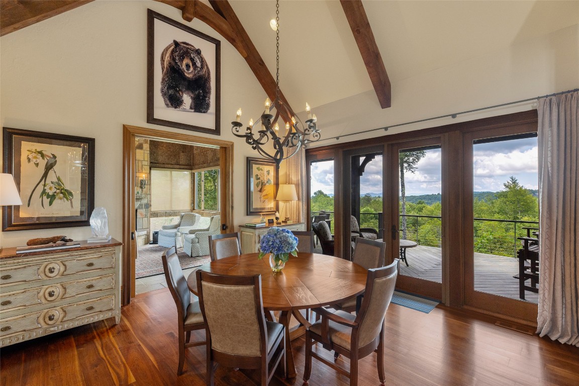 871 Garnet Rock Trail