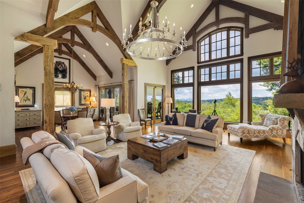 871 Garnet Rock Trail