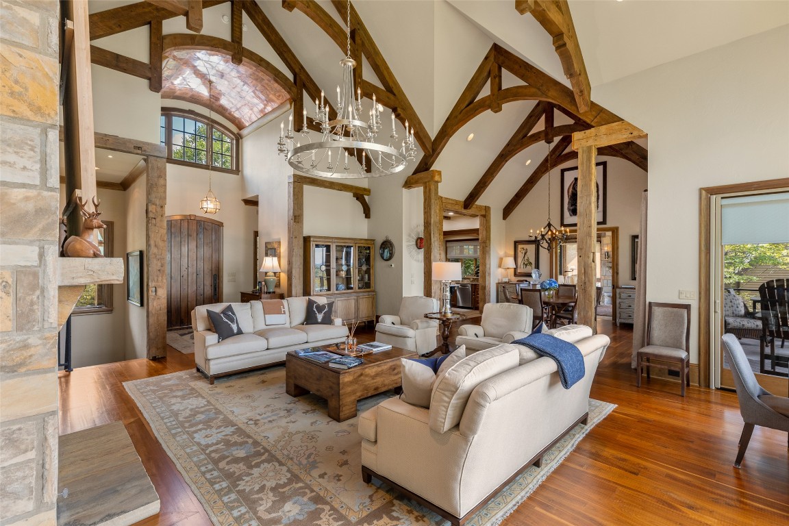 871 Garnet Rock Trail