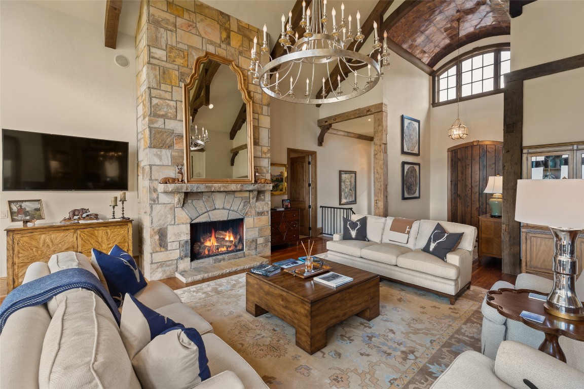 871 Garnet Rock Trail