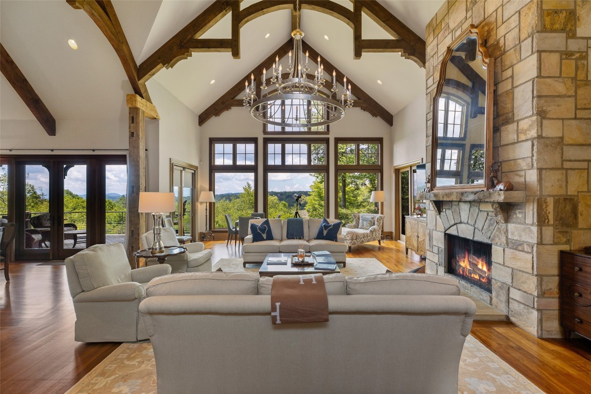 871 Garnet Rock Trail