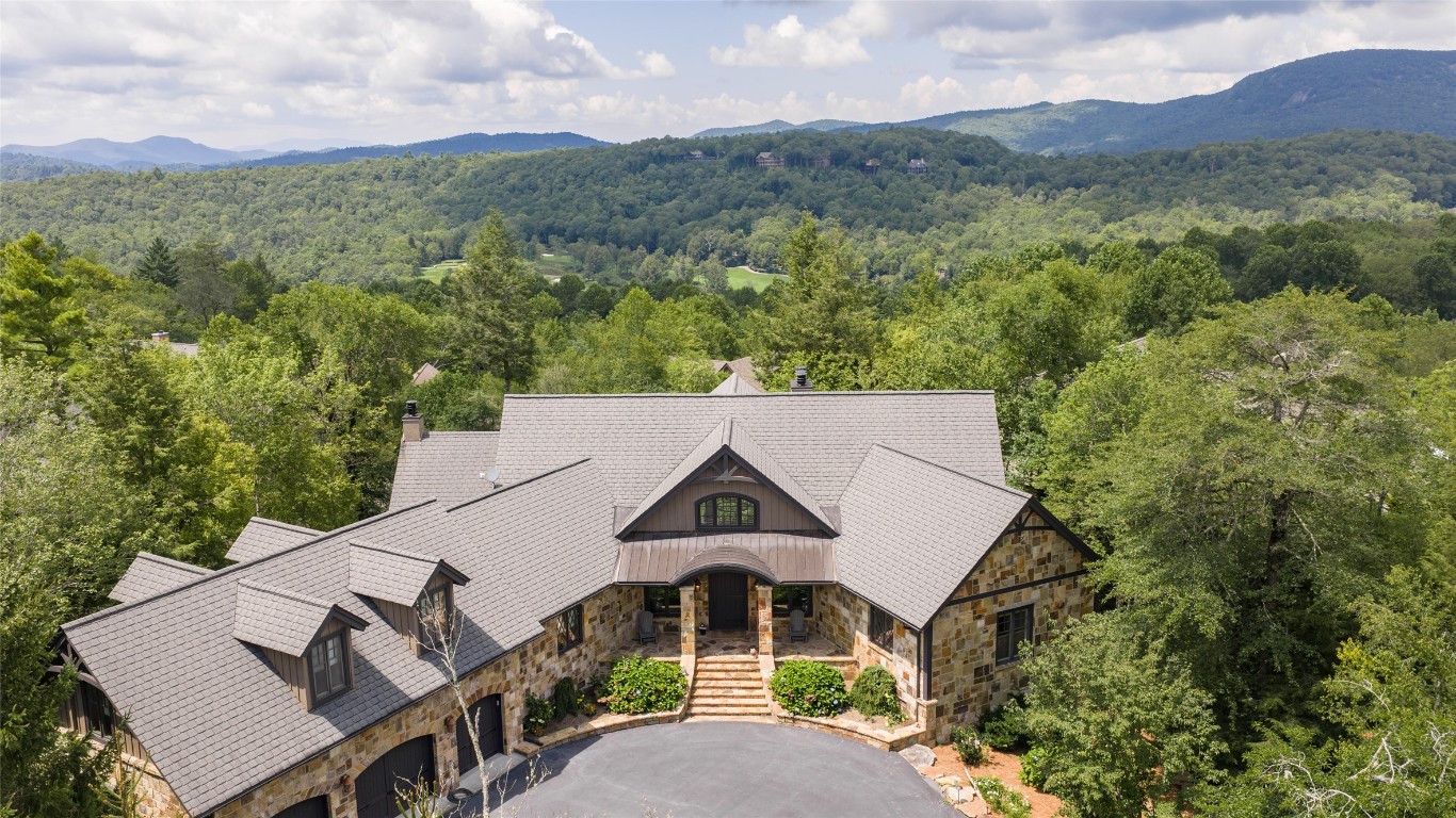 871 Garnet Rock Trail