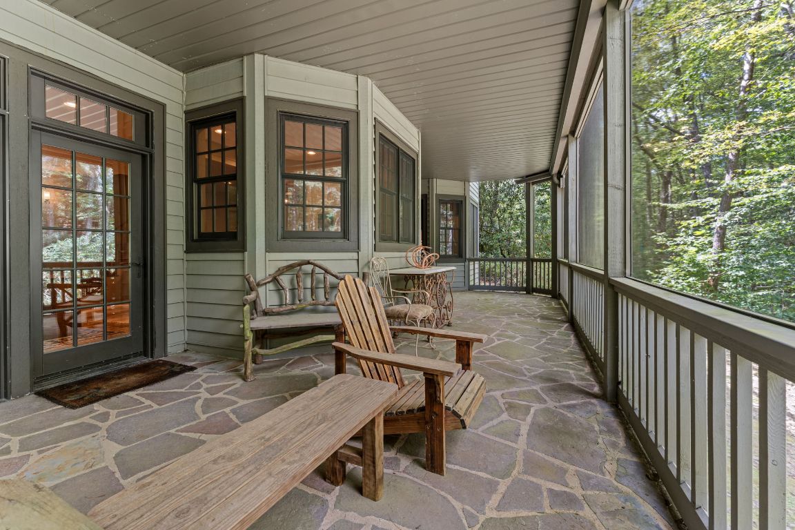 332 Streamside Drive