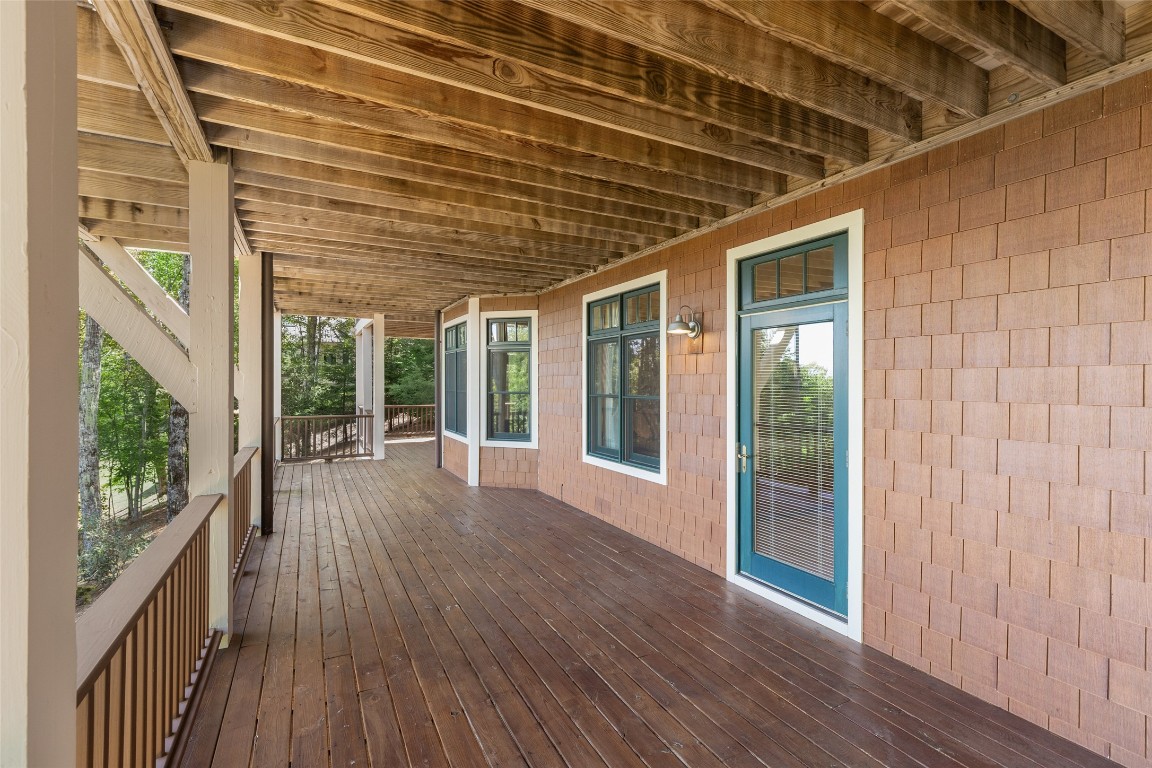 598 Parsons View