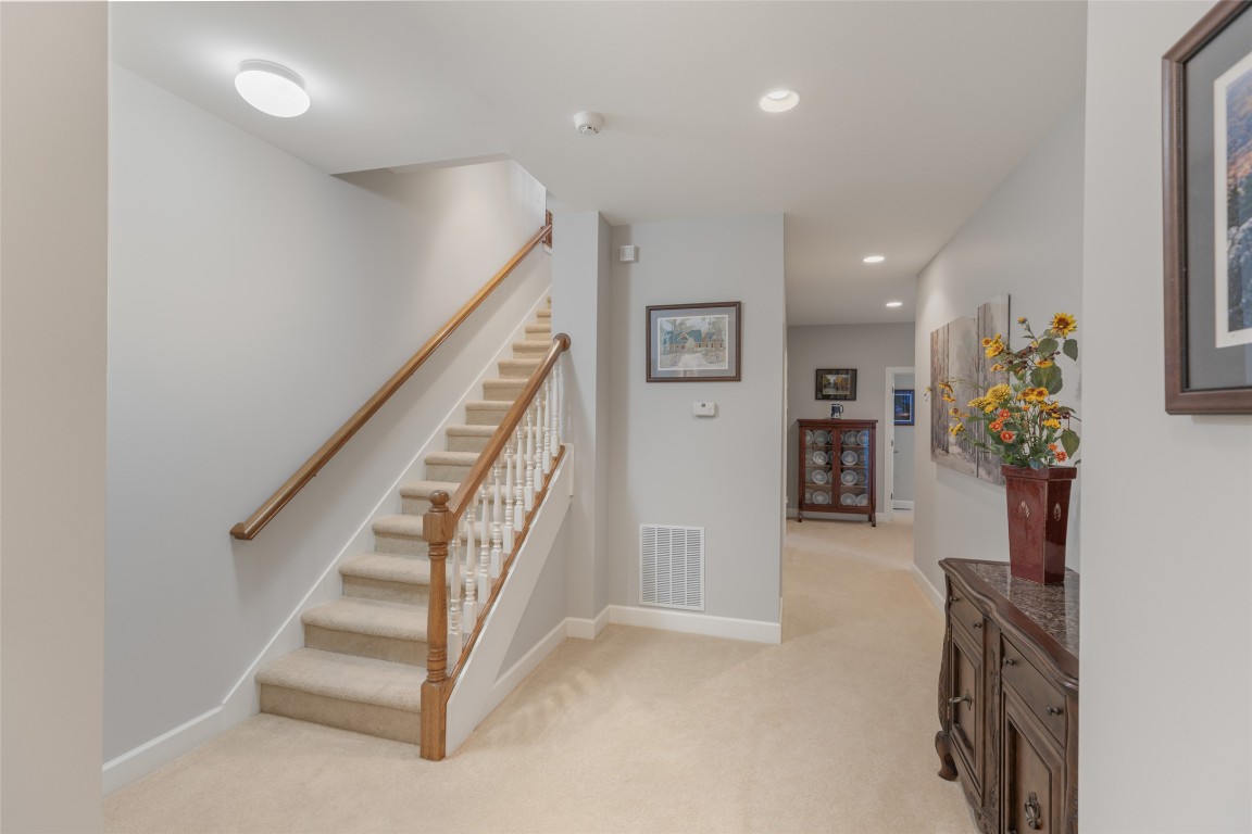 598 Parsons View