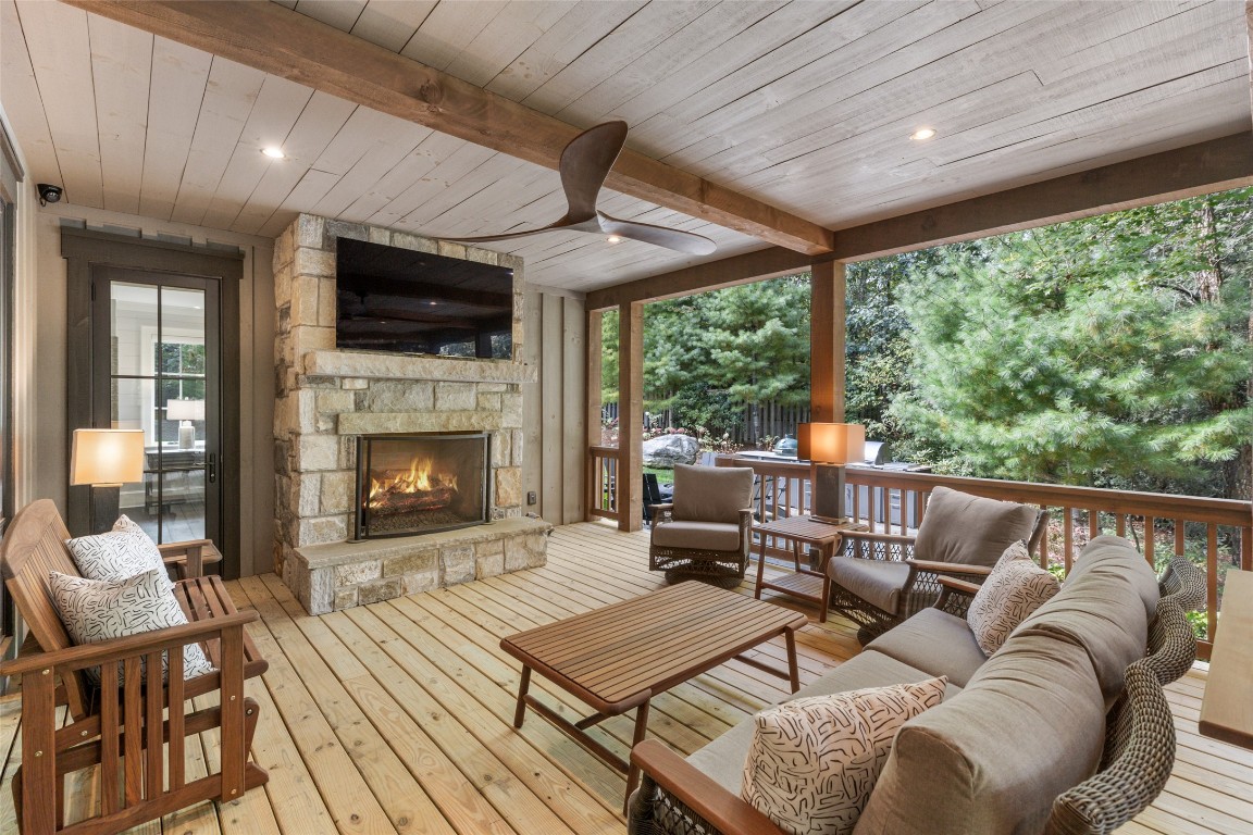 49 Spring View Lane