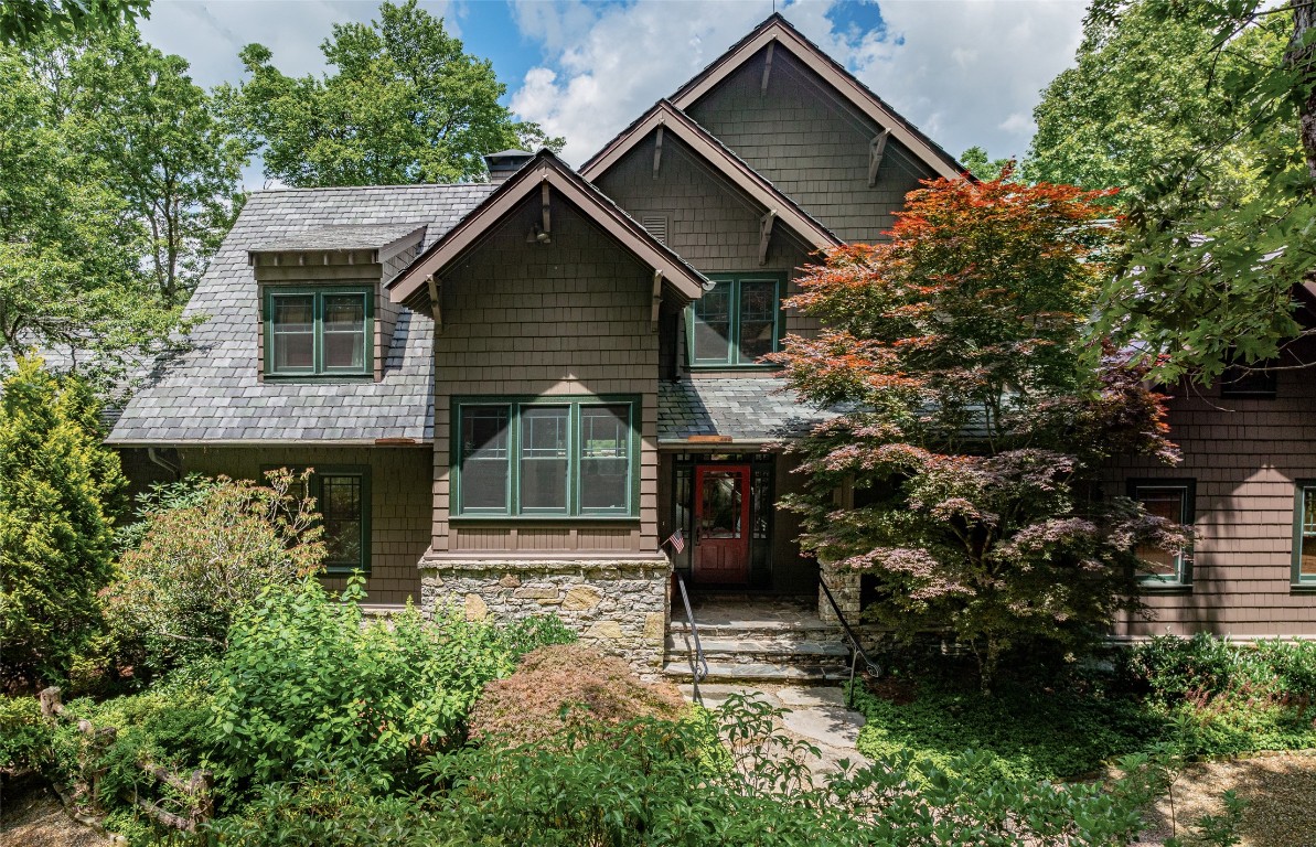 812 Ravenel Ridge Road