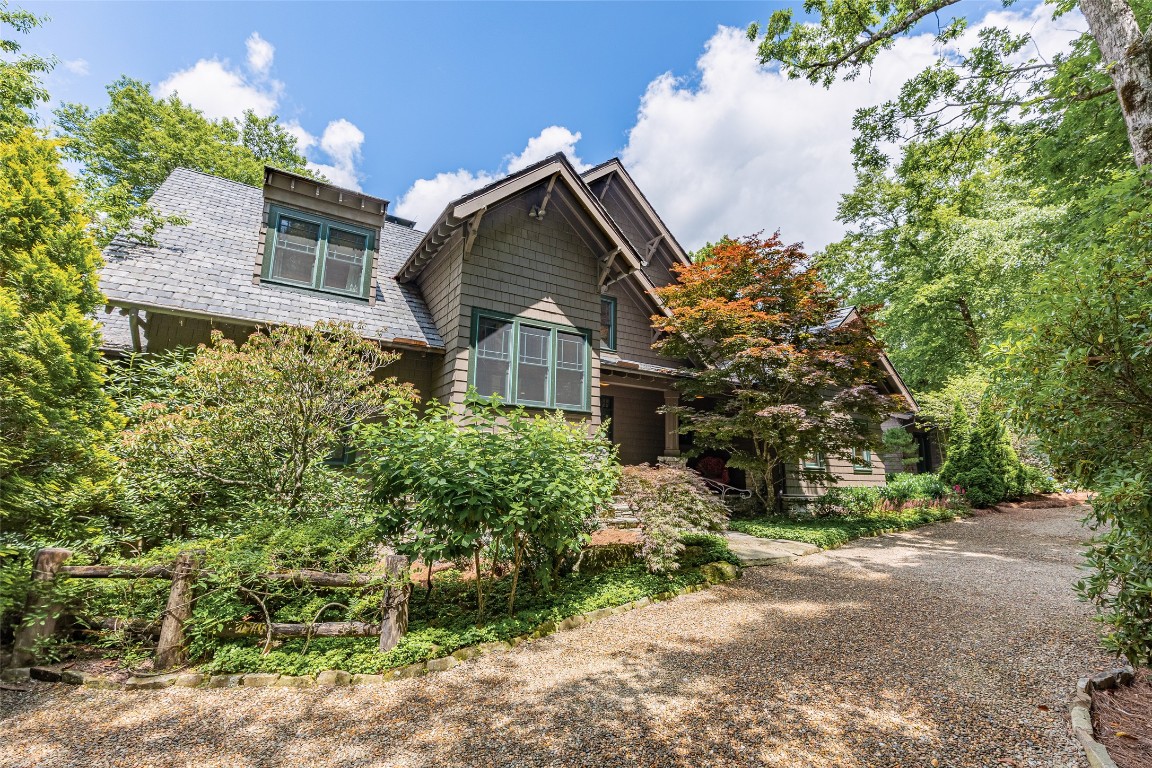 812 Ravenel Ridge Road