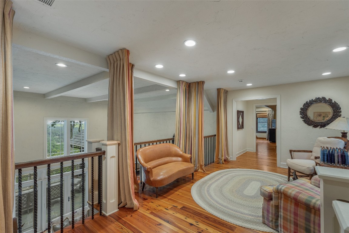 812 Ravenel Ridge Road