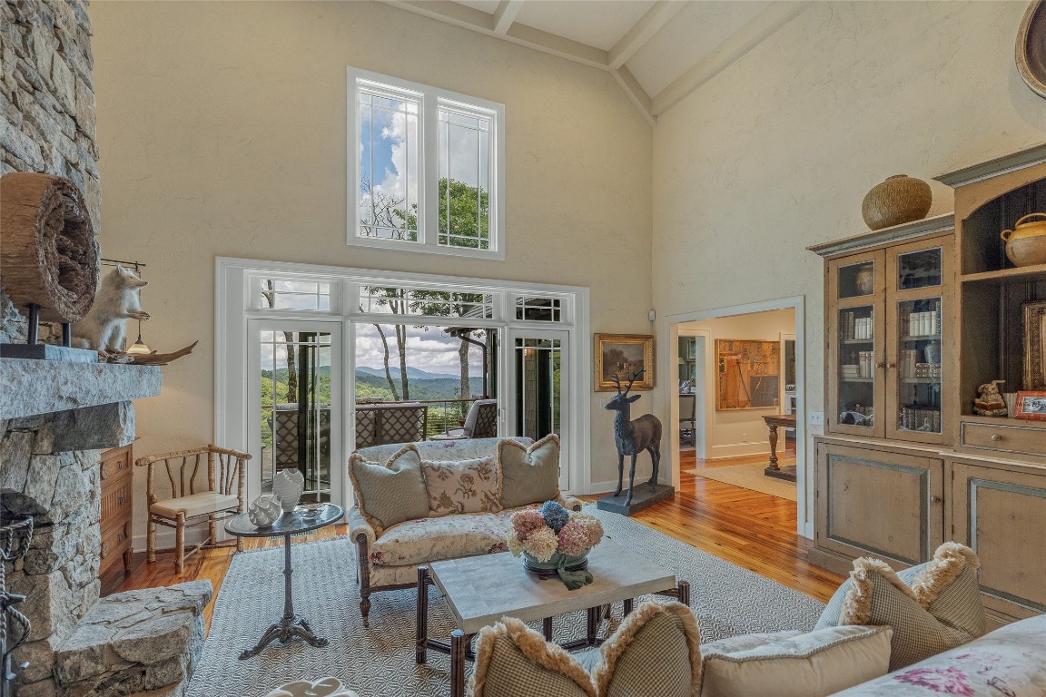 812 Ravenel Ridge Road