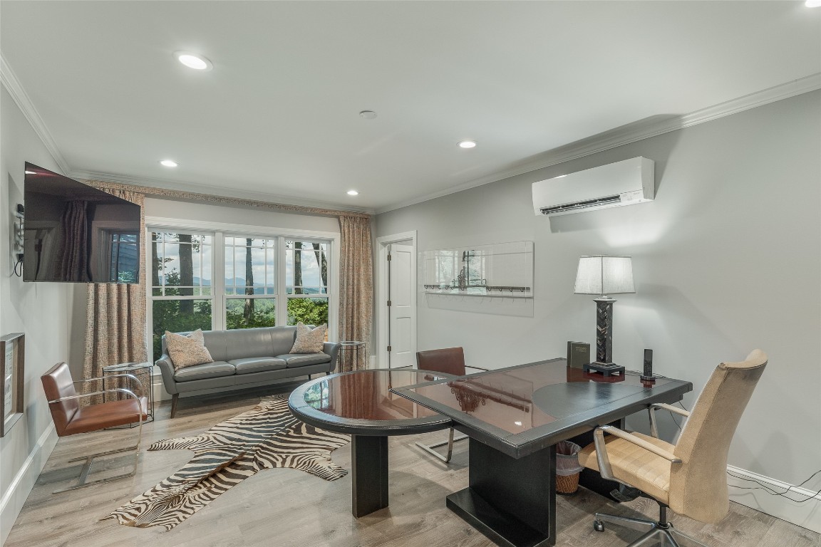 812 Ravenel Ridge Road