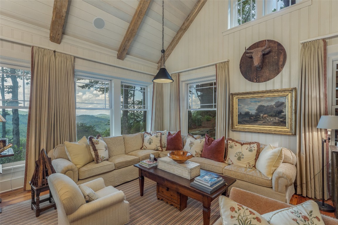 812 Ravenel Ridge Road