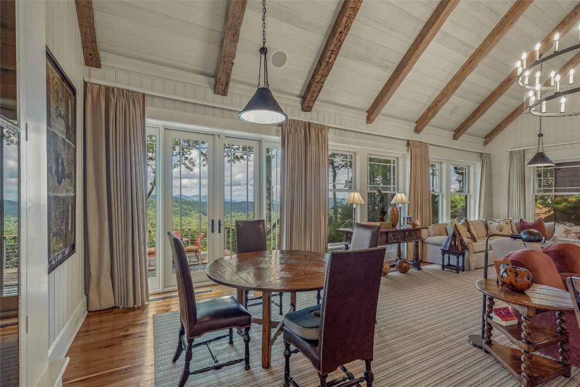 812 Ravenel Ridge Road