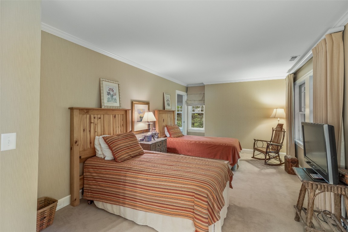 812 Ravenel Ridge Road