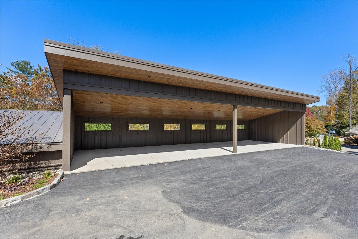 496 Birchwood Drive A-1