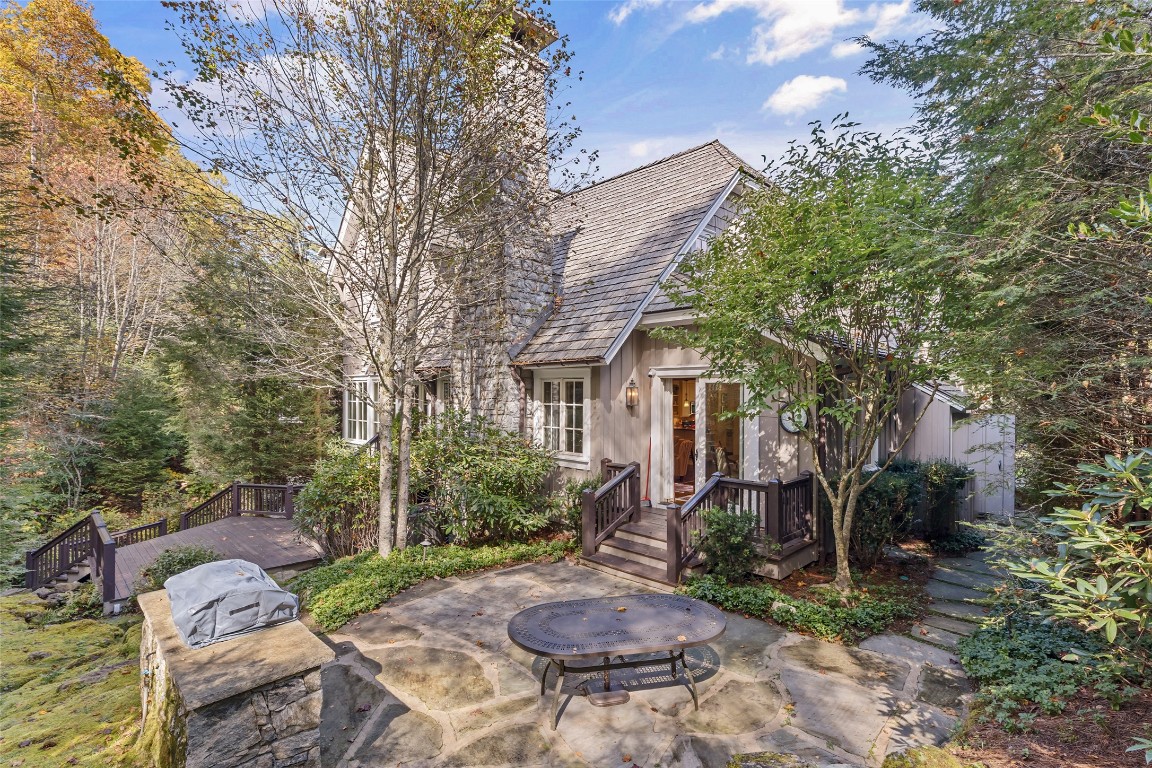 22 Old Edwards Circle