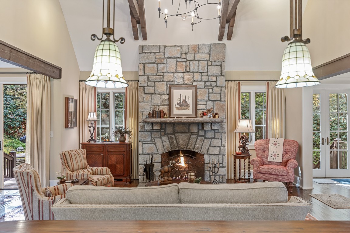 22 Old Edwards Circle