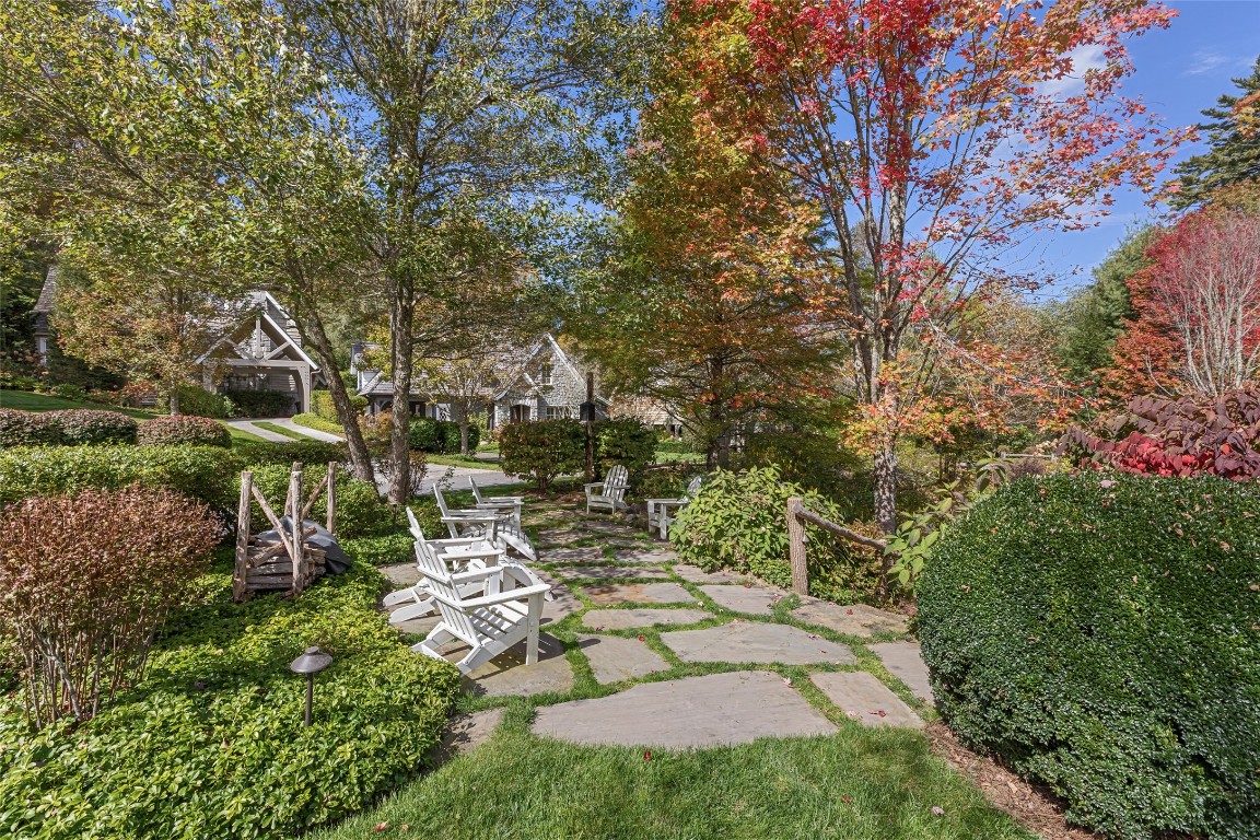 22 Old Edwards Circle