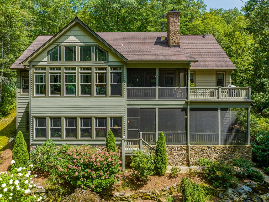 285 Streamside Drive