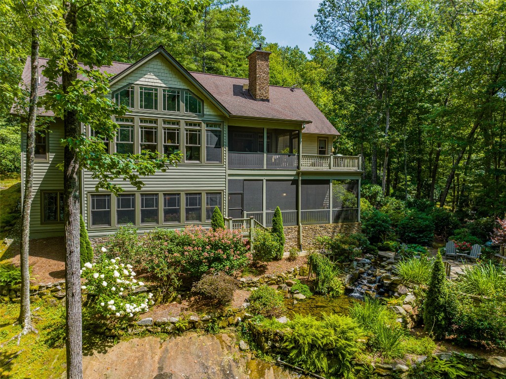285 Streamside Drive
