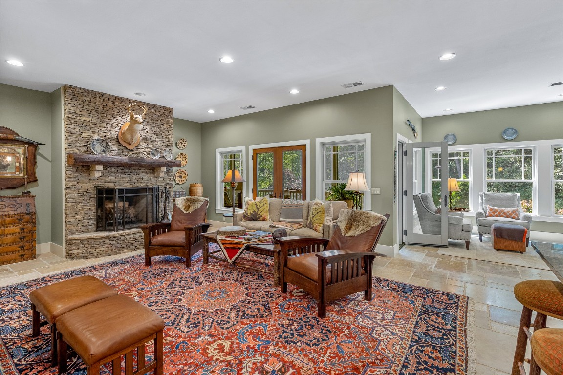 285 Streamside Drive