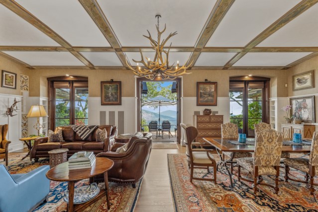 815 Ravenel Ridge Road