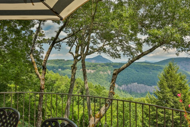 815 Ravenel Ridge Road