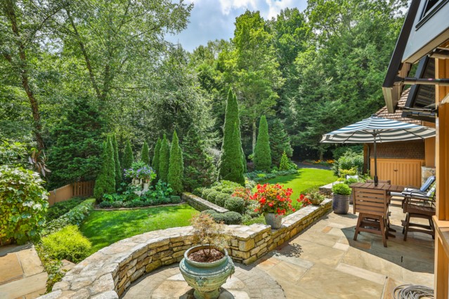 815 Ravenel Ridge Road