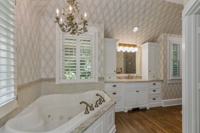 815 Ravenel Ridge Road