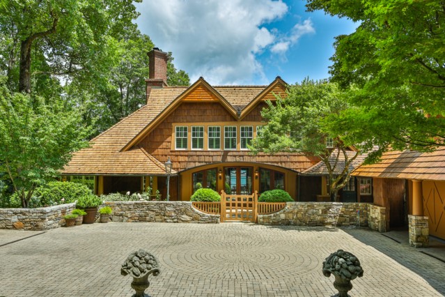 815 Ravenel Ridge Road