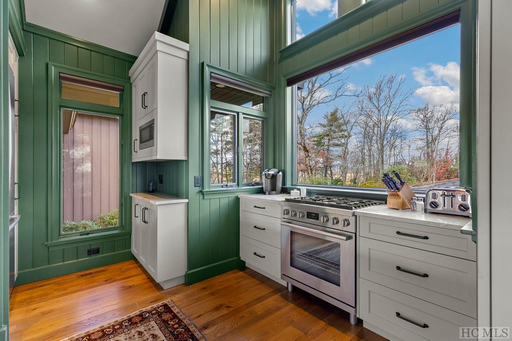 1131 Garnet Rock Trail