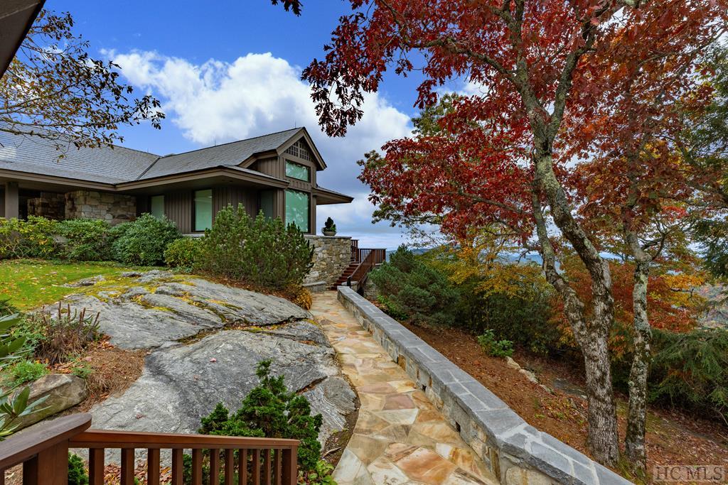 1131 Garnet Rock Trail