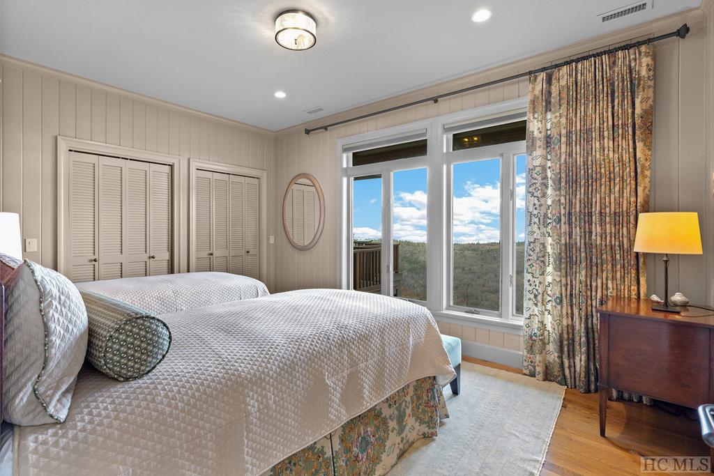 1131 Garnet Rock Trail