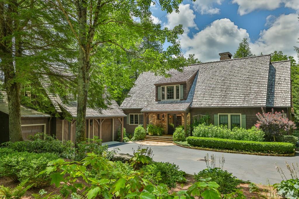 65 Ravenel Point
