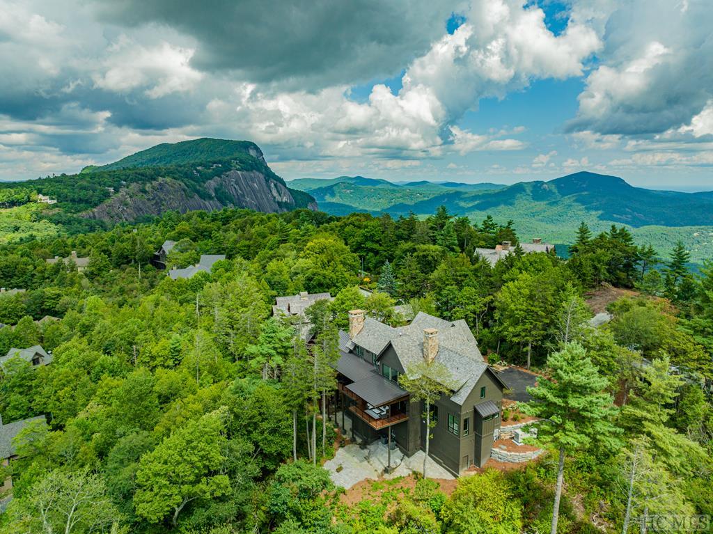 979 Garnet Rock Trail