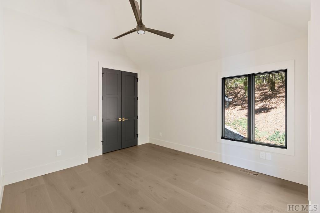224 Lost Trail