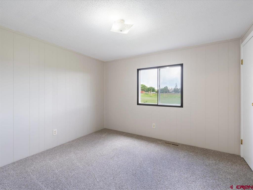 60756 Hillsdale Drive