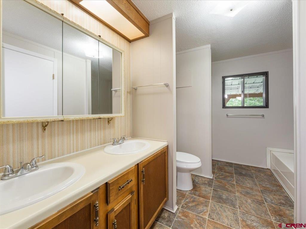 60756 Hillsdale Drive