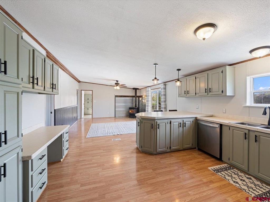 1118 Lookout Drive