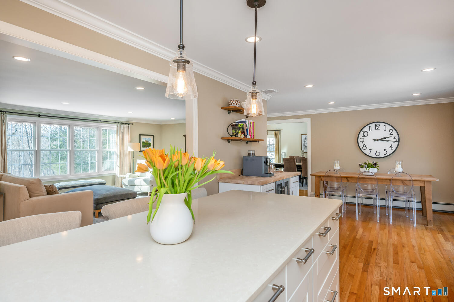 45 Ledgewood Drive
