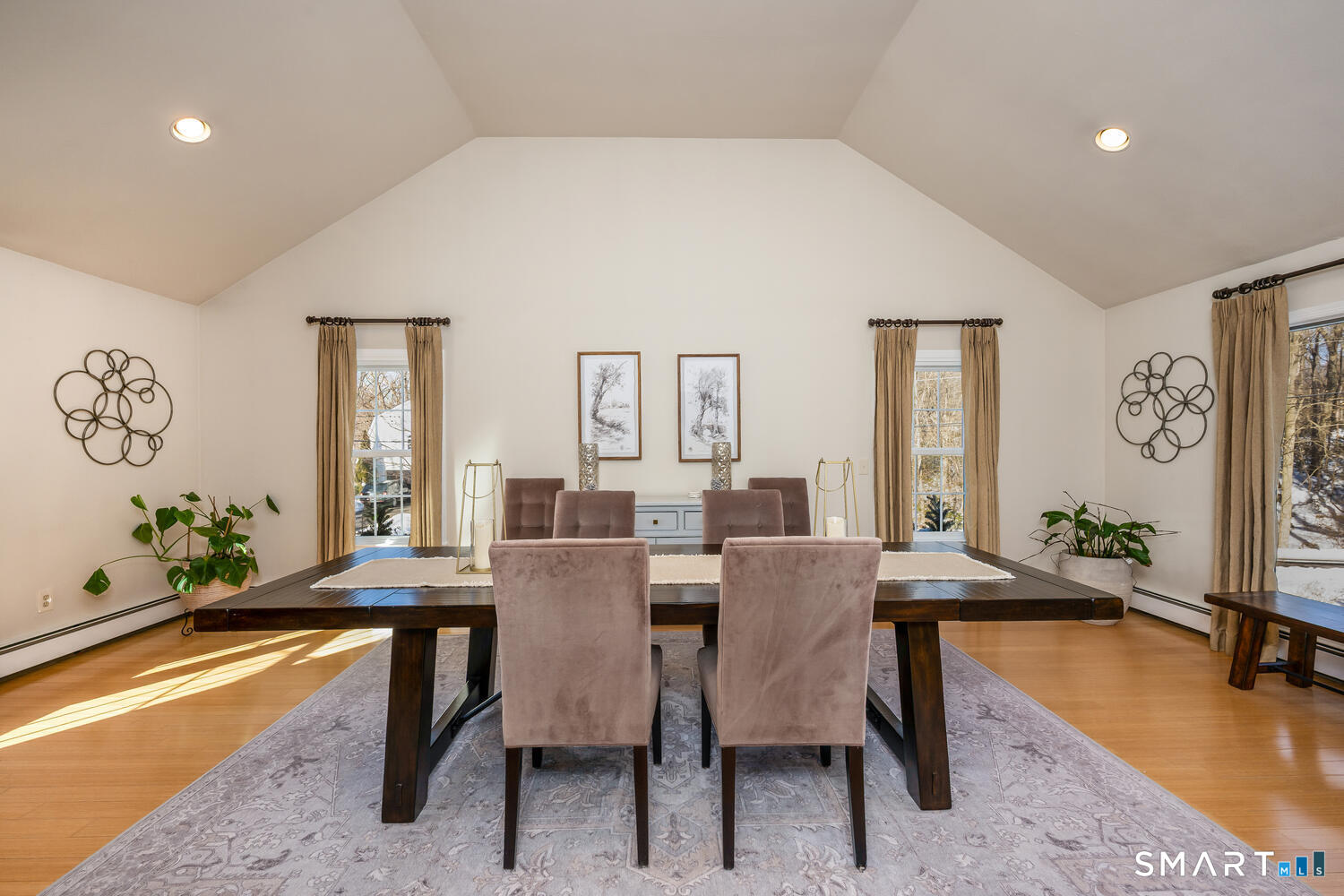 45 Ledgewood Drive