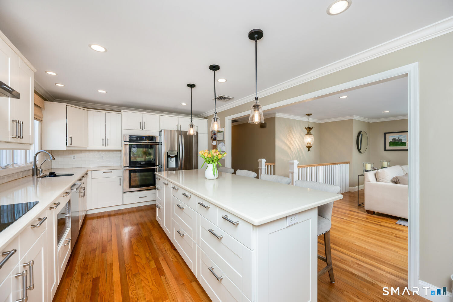45 Ledgewood Drive